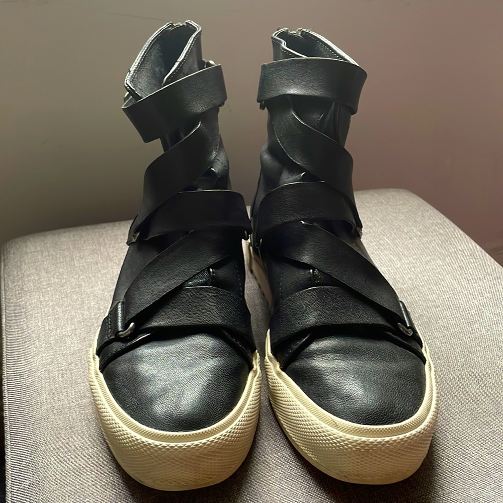 Black Frye Gia Moto High Top Sneakers Size 8.5 M